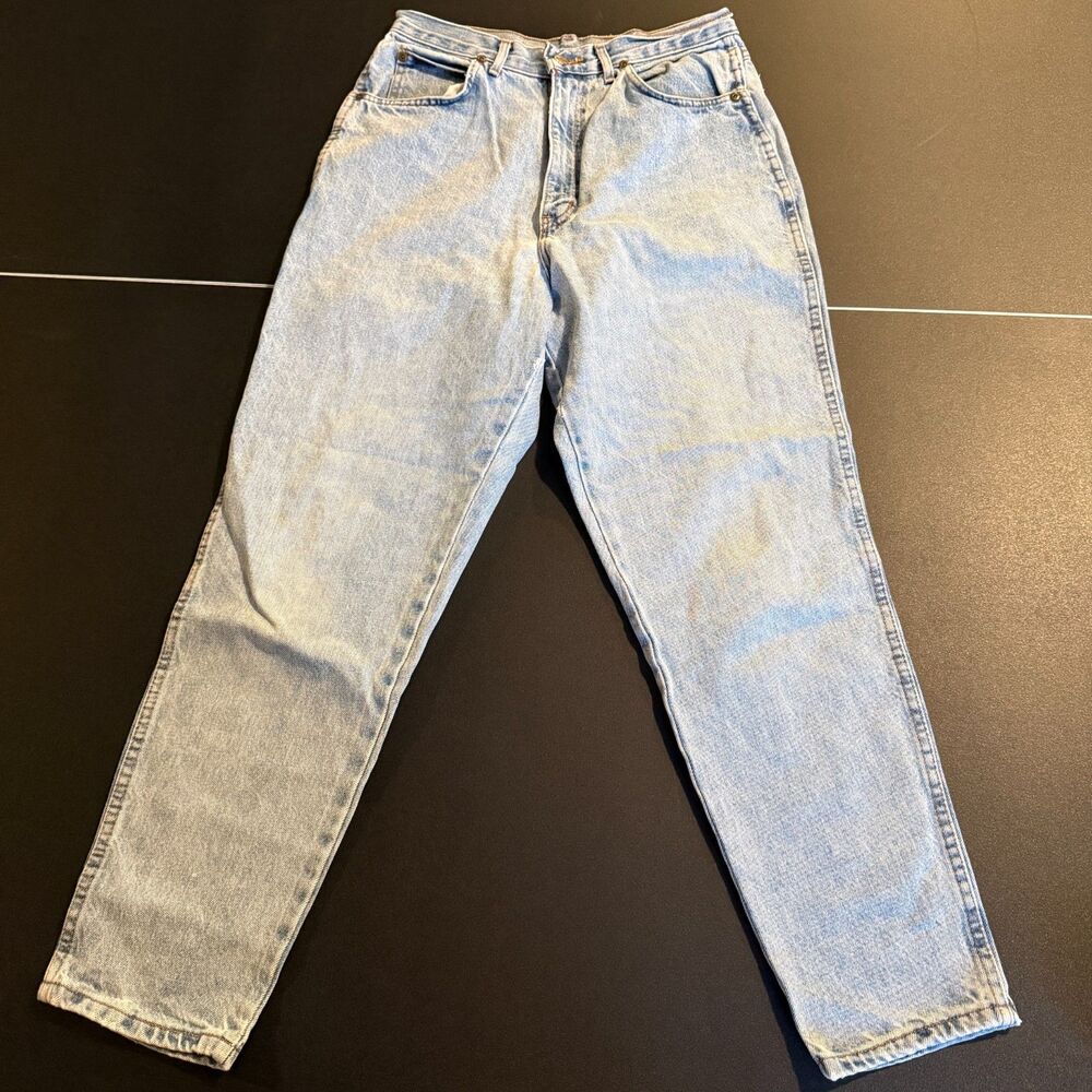 Vtg CHIC Jeans High Waisted Mom Jeans Light Wash Denim 28in Distressed 80s 90s